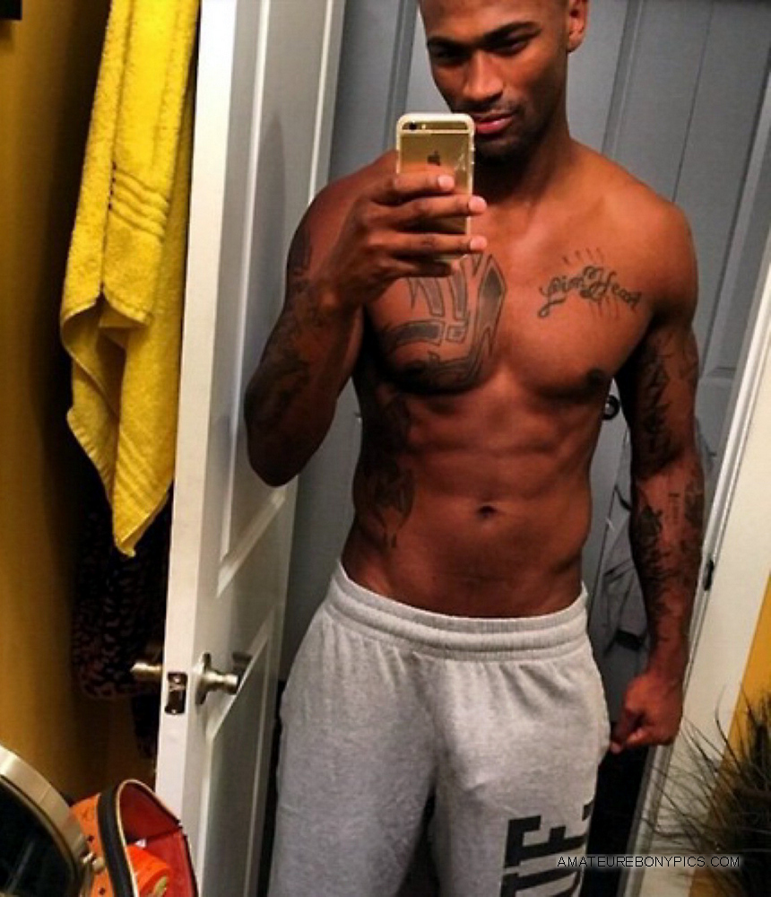 Black Nude Selfies - Tough black guys taking topless selfies. Picture #1