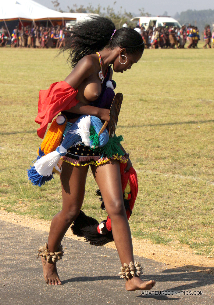 Black women nude in public Naked Tribe Women Black African Women Topless Picture 1